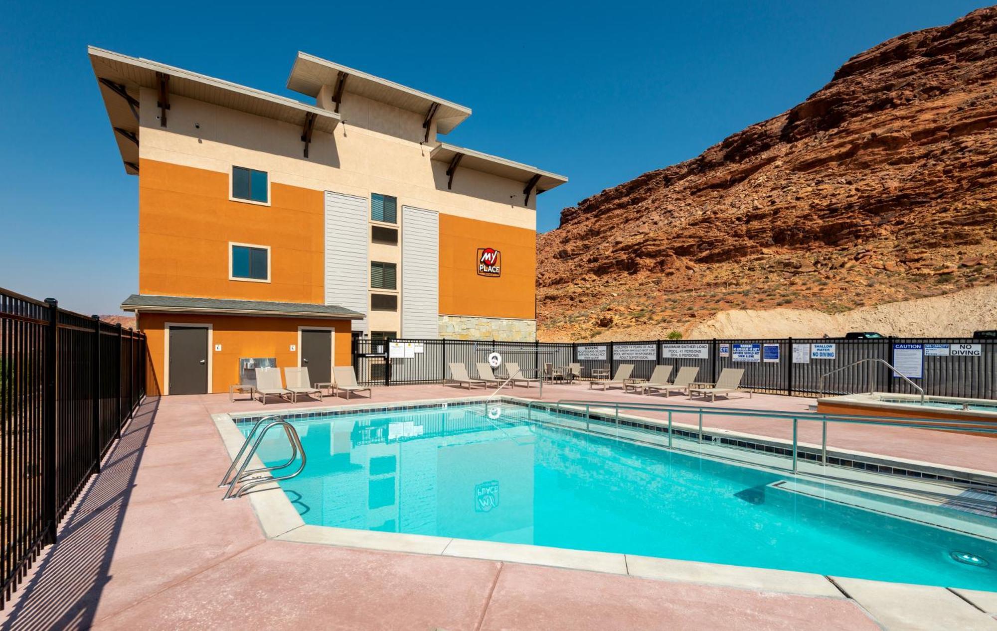 My Place Hotel-Moab, Ut Exterior photo
